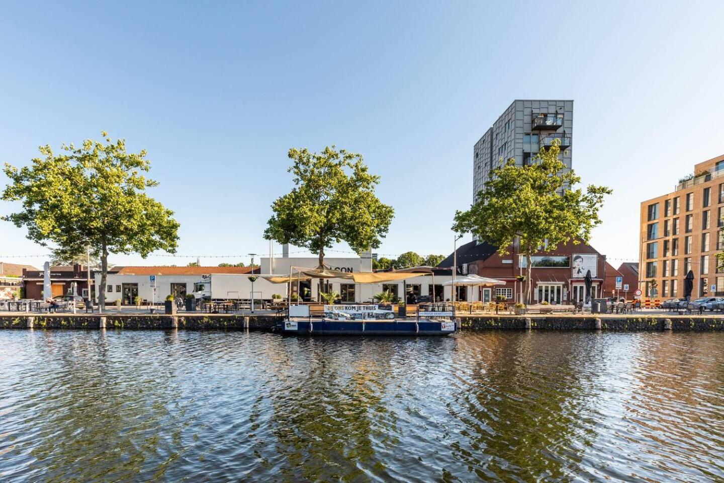 Xxl Loft With Bath Located Stadsvilla تيلبورغ المظهر الخارجي الصورة